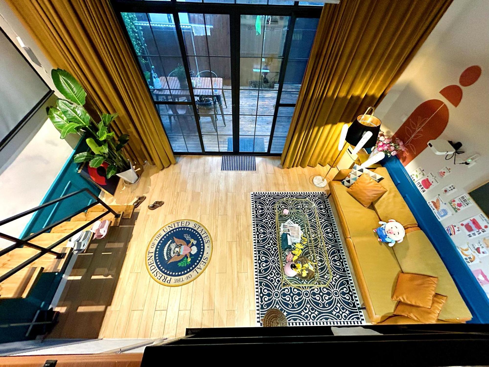 Apartemen Hills & Zinn Near Line13 Mid Huaihai Rd & Changle Rd